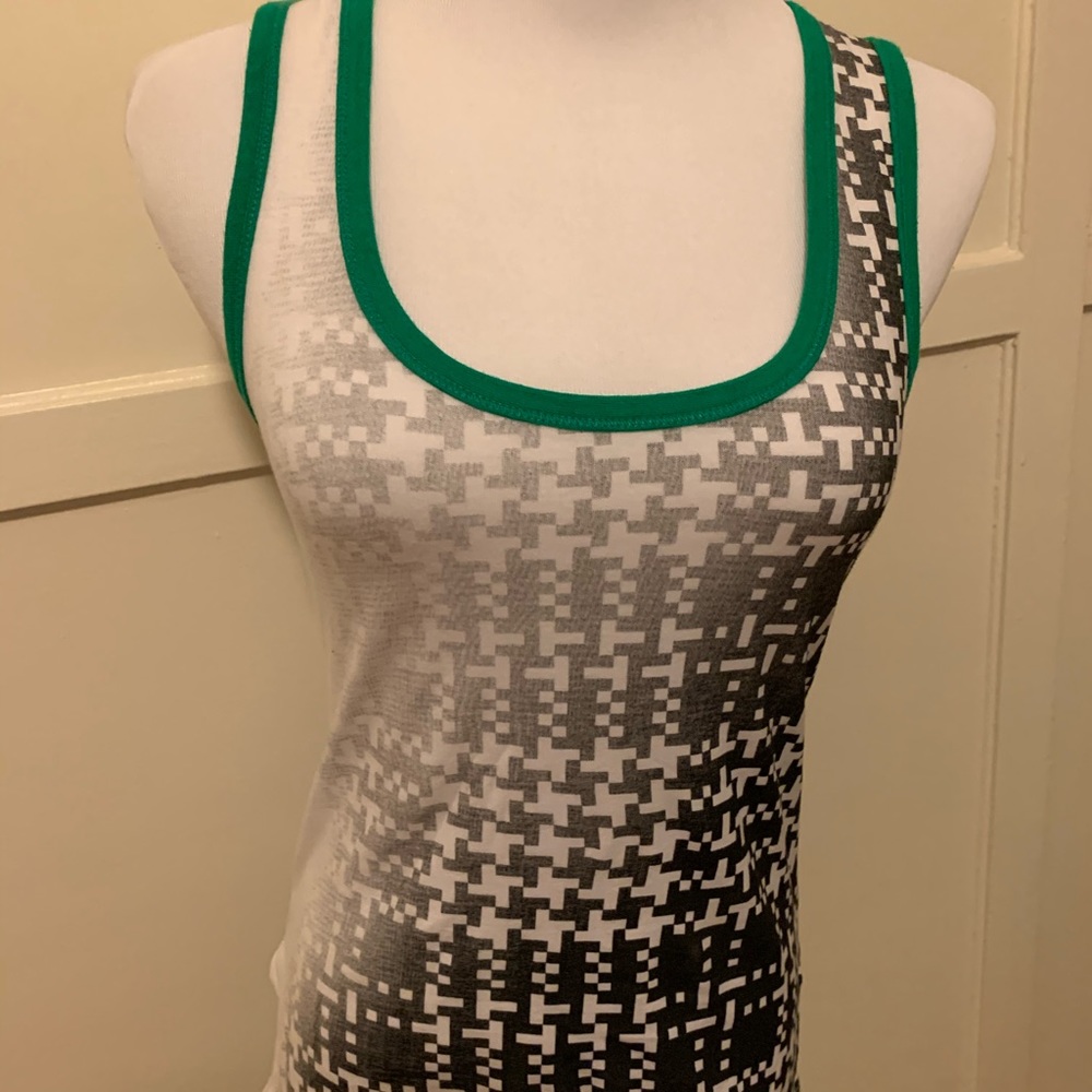 ✨🆕L.A.M.B. Houndstooth Fade Tank LAMB Gwen Stefani size XSmall!✨❤️💛💚